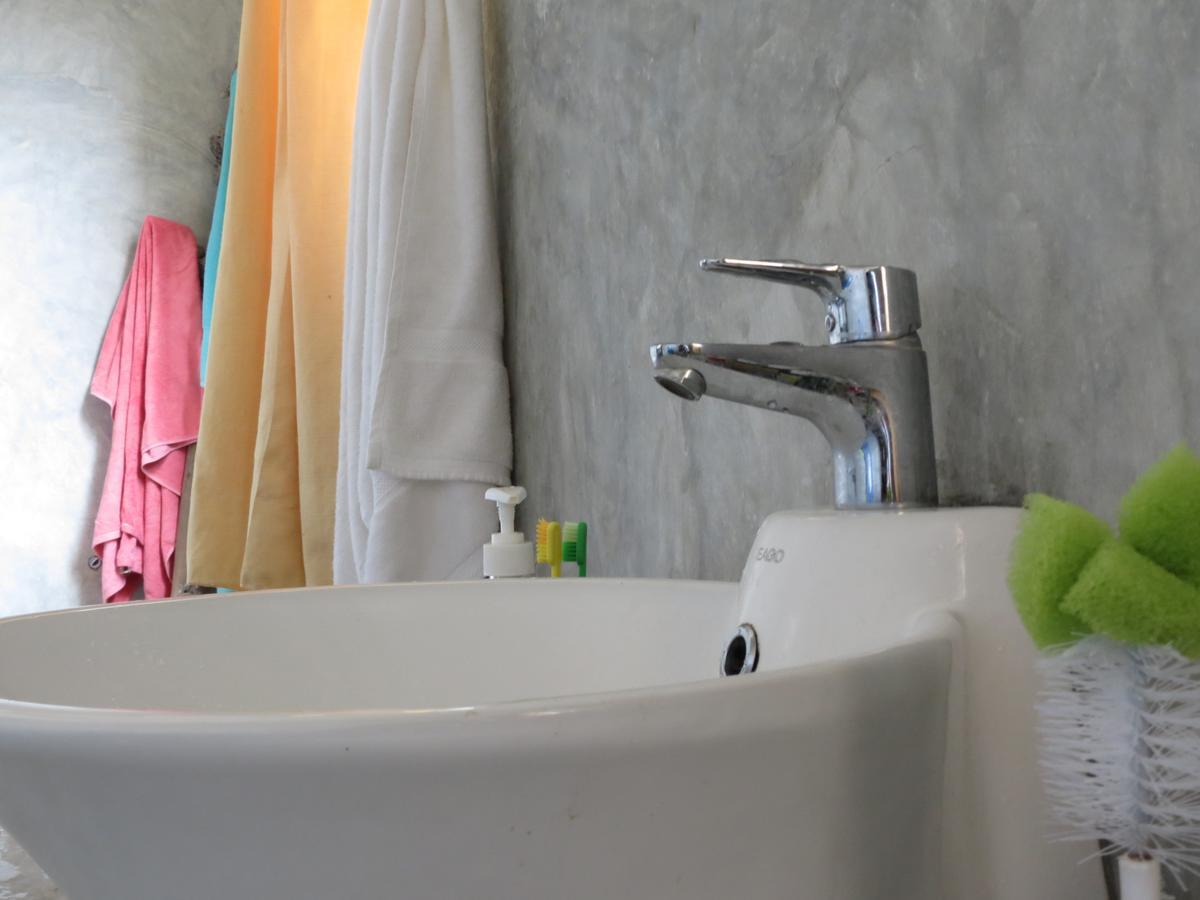 Mountain Wave Hotel And Surfshop Хикадува Стая снимка